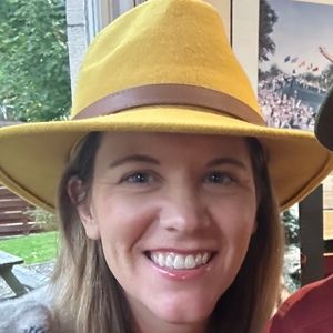 Meet your Posher, Erin